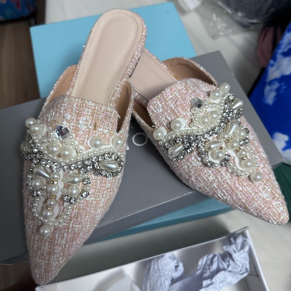 Elegant Pink Tweed Mules with Pearl Embellishments